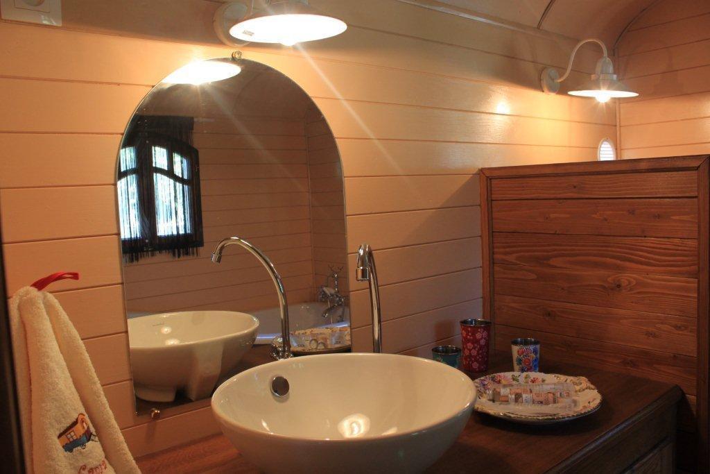 La Roulotte "Les Saintes" B&B 객실 사진