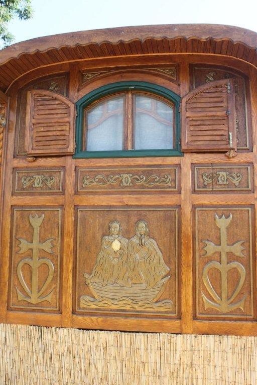 La Roulotte "Les Saintes" B&B 외부 사진